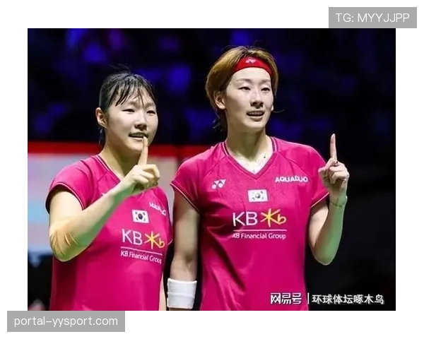 法国公开赛女双决赛：白荷娜-李绍希2-0击败福岛由纪-广田彩花